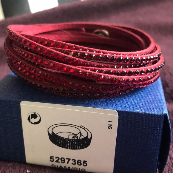 Bracelet - Picture 2 of 2